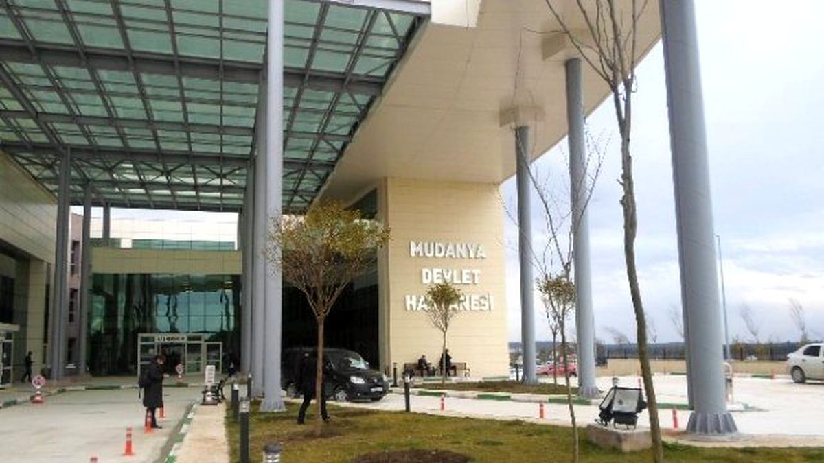 Bursa\'da Hastanenin Giriş Kapısı Kantin İçin Değiştirildi
