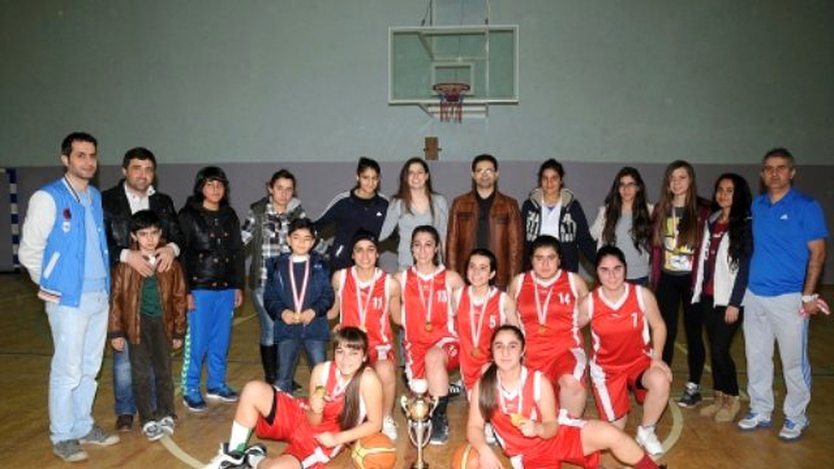 Eğitimspor Bayan Basketbol Takımı Batman İl Şampiyonu Oldu