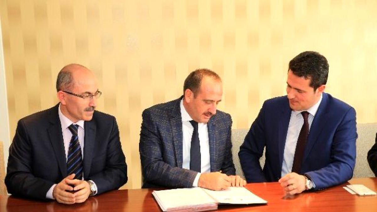 Gölbaşı\'da Kurs Protokolü İmzalandı