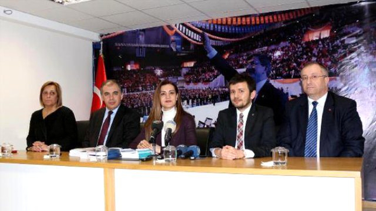 Görme Engeliler İçin Kabartma Erdoğan Portresi