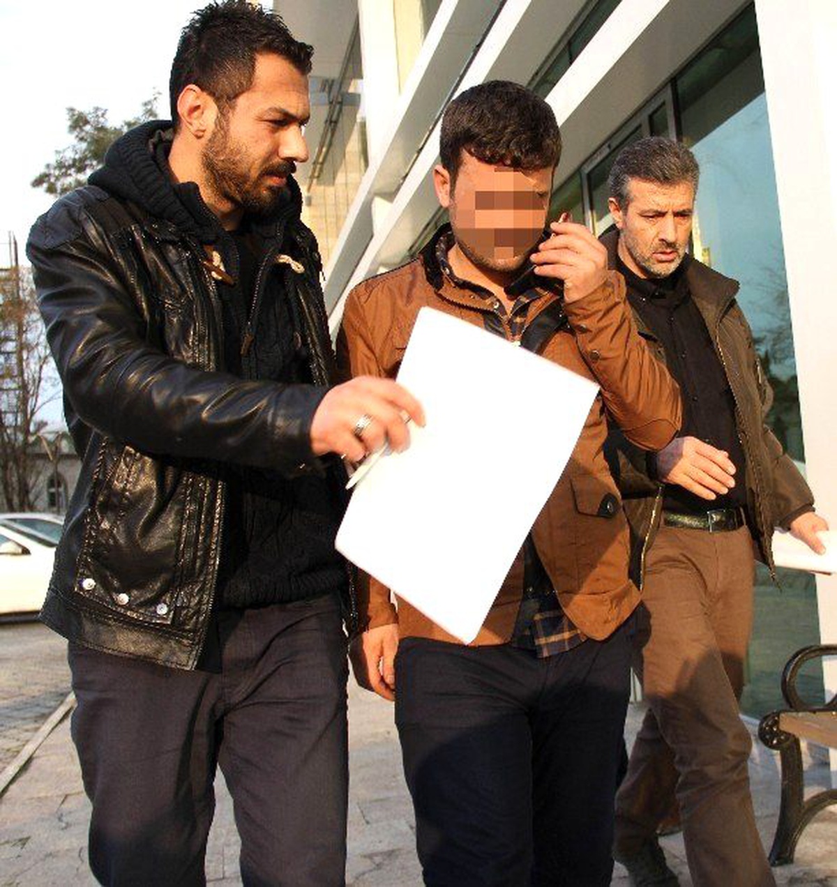 Kaçak Sigarayla Yakalanan Kamyon Şoförü Tutuklandı