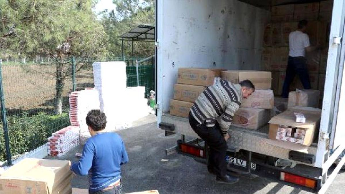 Kivi Yüklü Kamyonda 152 Bin Paket Kaçak Sigara