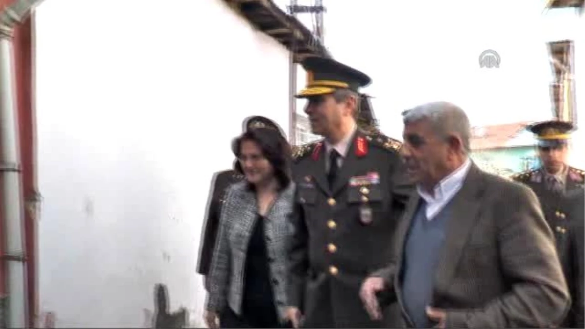 Korgeneral Uyar, Şehit Er Serkan Adıgüzel\'in Ailesini Ankara\'ya Davet Etti