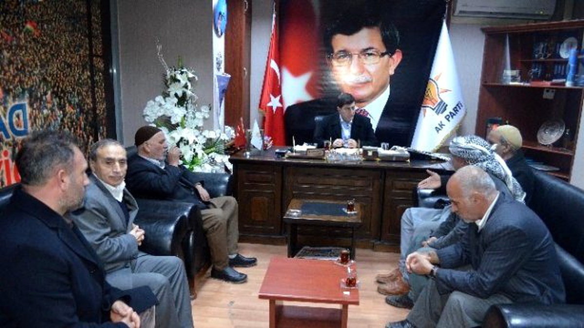 Köy Heyeti Akar\'ı Ziyaret Etti