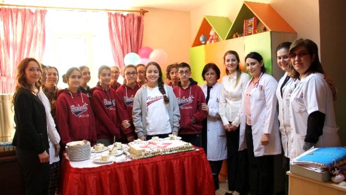 Küçük Yüreklerden Büyük Örnek
