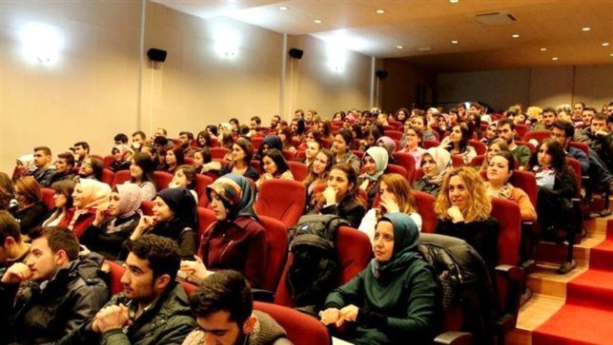 Öğrencilere \'Evlilik Öncesi Eğitim\' Programı