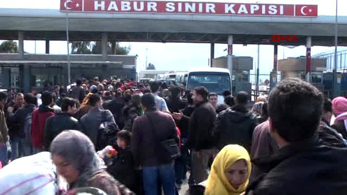 Silopi Savaştan Kaçan Kobanililer, Kuzey Irak\'a Geçti