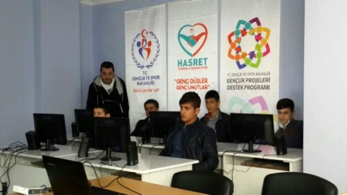 Silvan\'da Hsyd Bilgisayar Kursu Açıtı