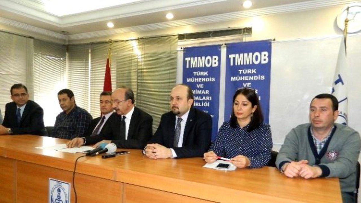 Stk\'lar \'İş Cinayetlerinin\' Önlenmesi İçin Basın Toplantısı Düzenledi