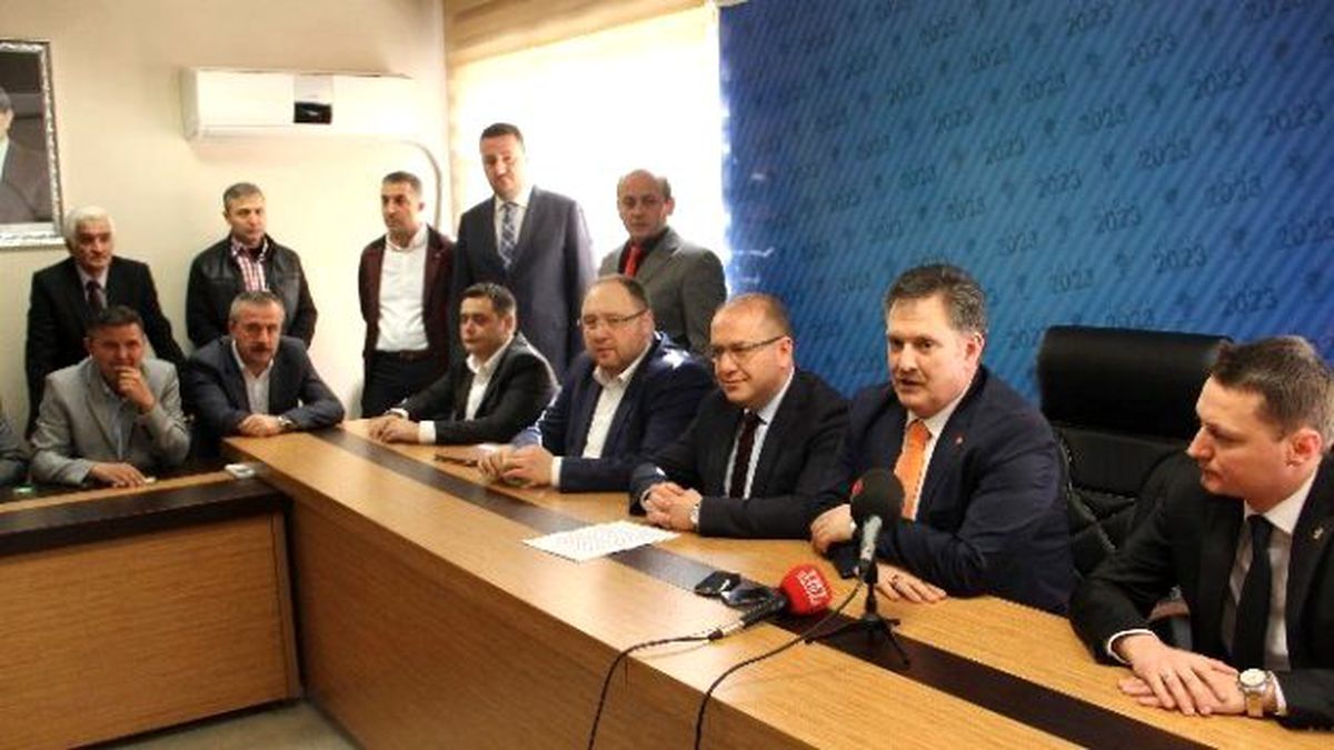 Tuncay Özcan İstifasını Saylar\'a Sundu