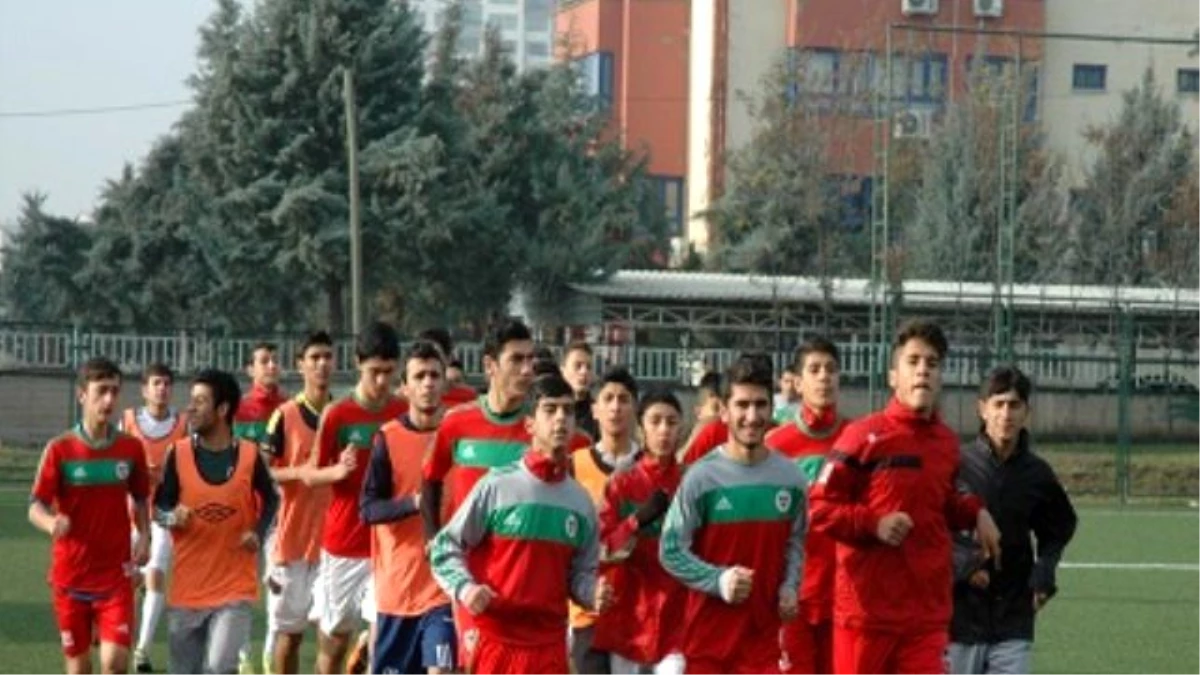 Yeni Diyarbakırspor Gençleri Tam Gaz