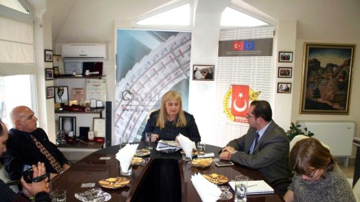 Yerel Gazeteciler Bulgaristan\'ı Konuşturuyor