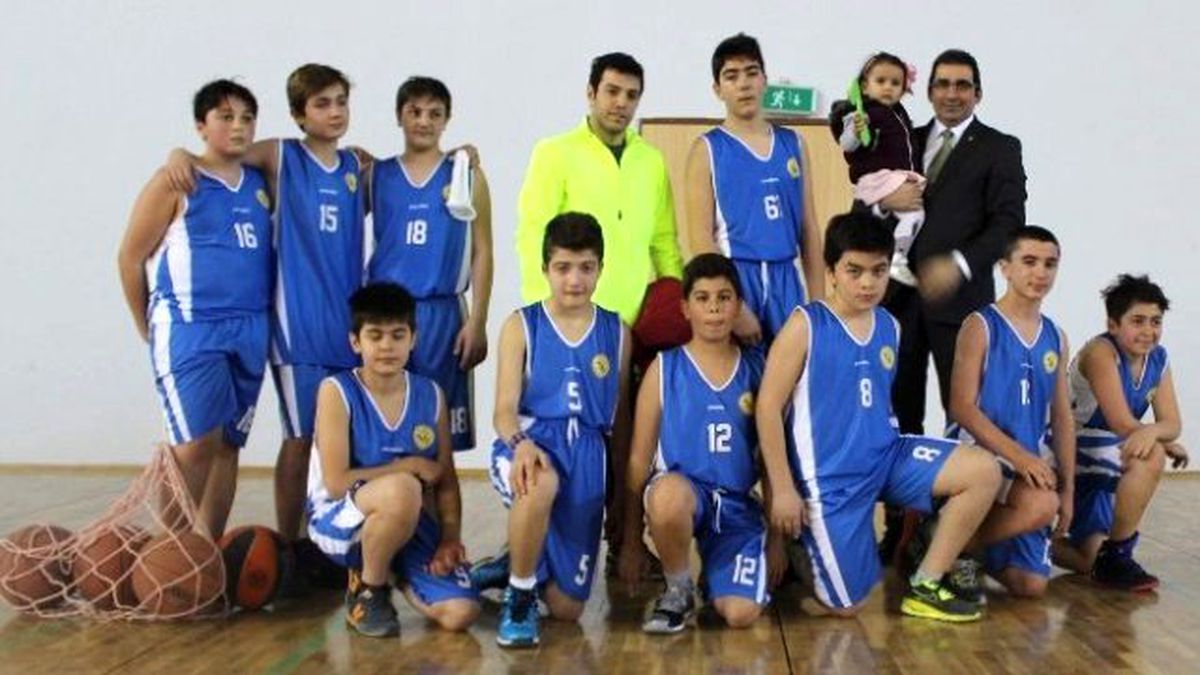 Zeyyat Kafkas Sahaya İndi