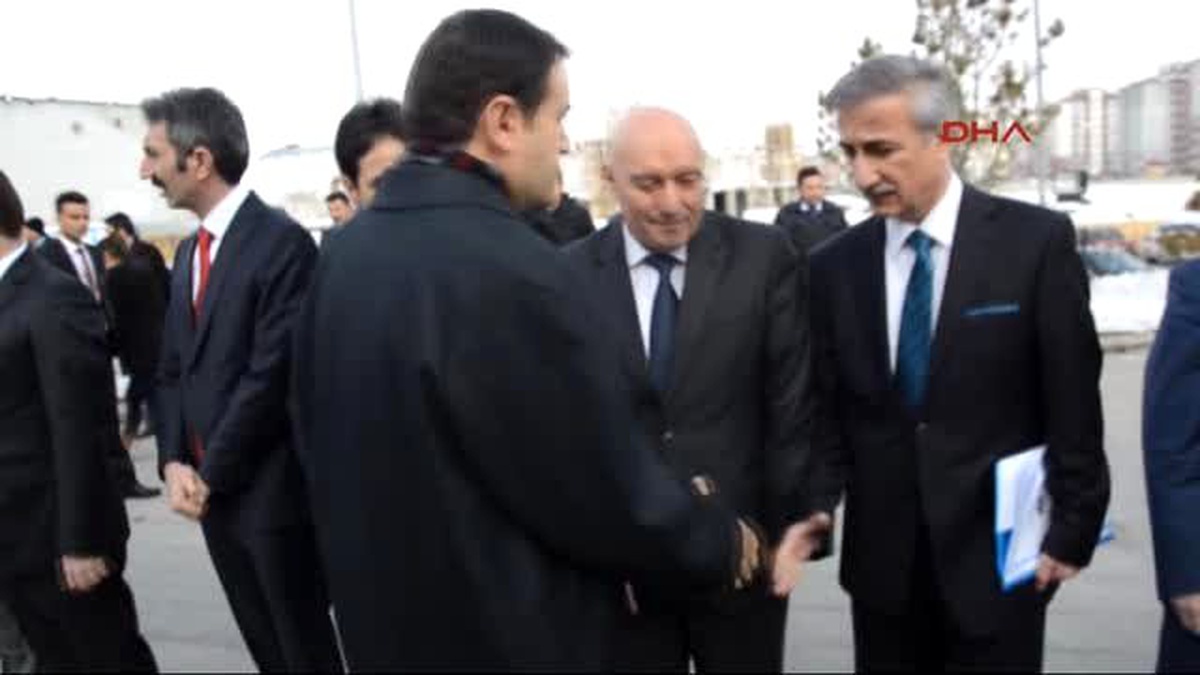 Yeni Ağrı Valisi Işın, Görevine Başladı