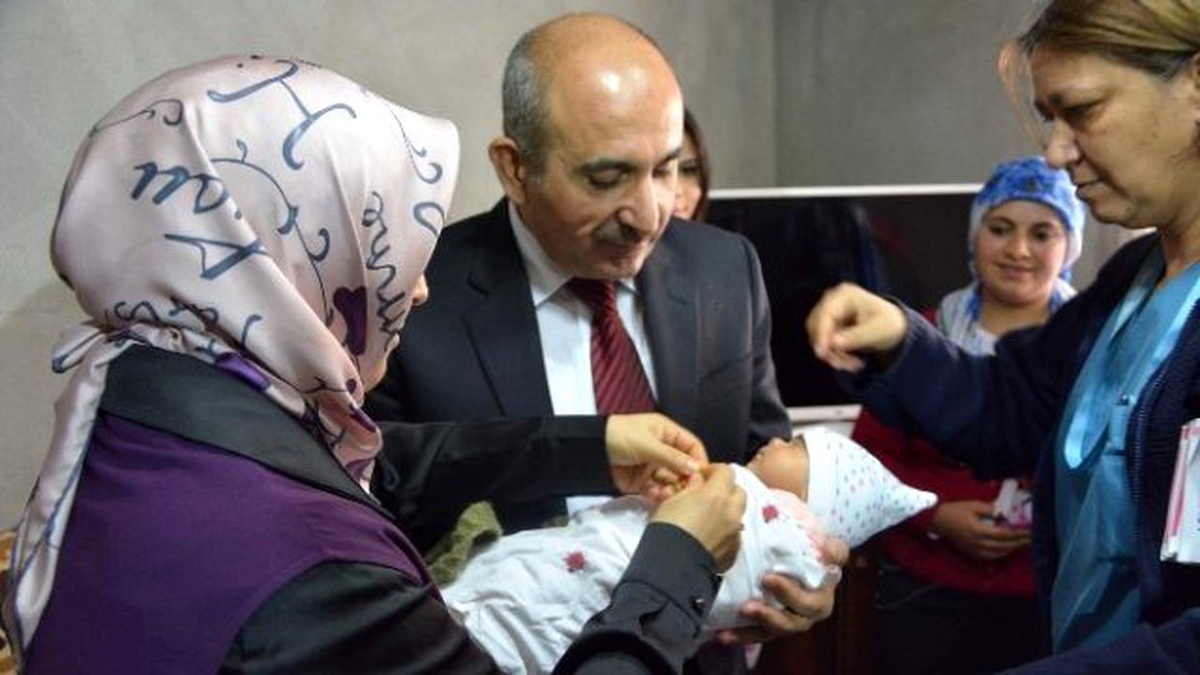 Başkan Kara\'dan "Hoş Geldin Meleğim" Ziyareti