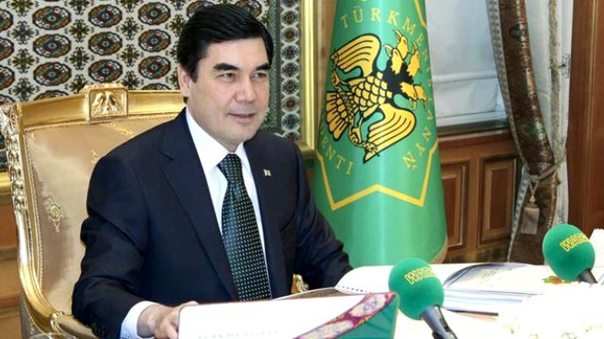 Berdimuhamedov, Annesi Rahatsızlanınca Ülkesine Döndü