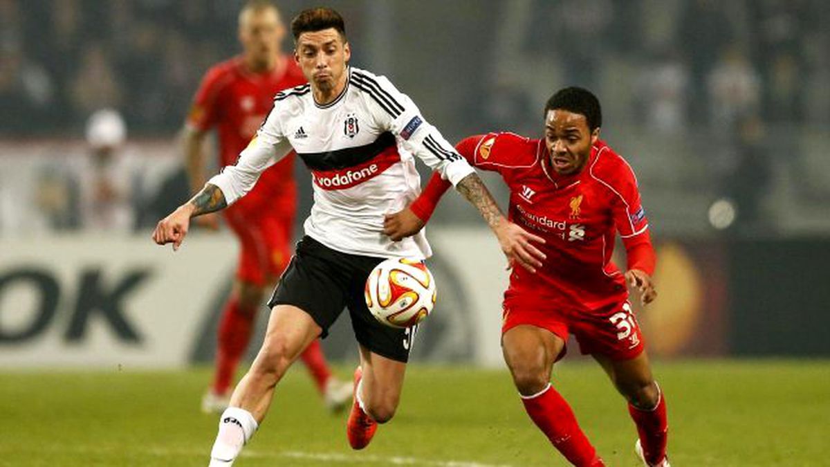 Beşiktaş Yönetimi Düşüşün Nedenini Sordu, Sosa Yanıtladı