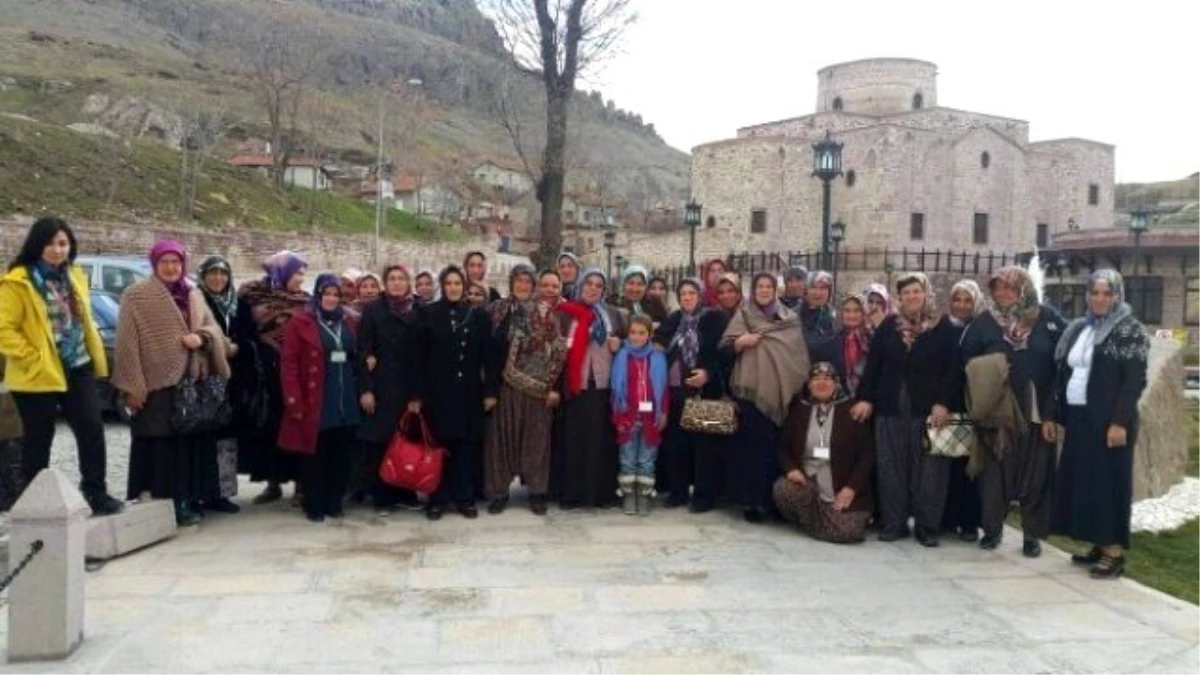 Ereğli\'de Kültür Gezisi Yolcuları Konya\'ya Uğurlandı