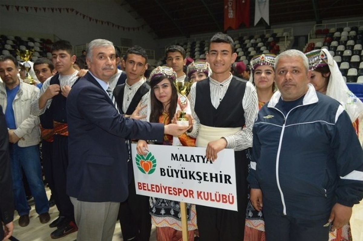 Halk Oyunları Yarışları Sonuçlandı