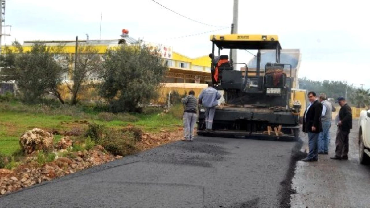 Kepez Belediyesi\'nin Yol Çalışmaları Devam Ediyor