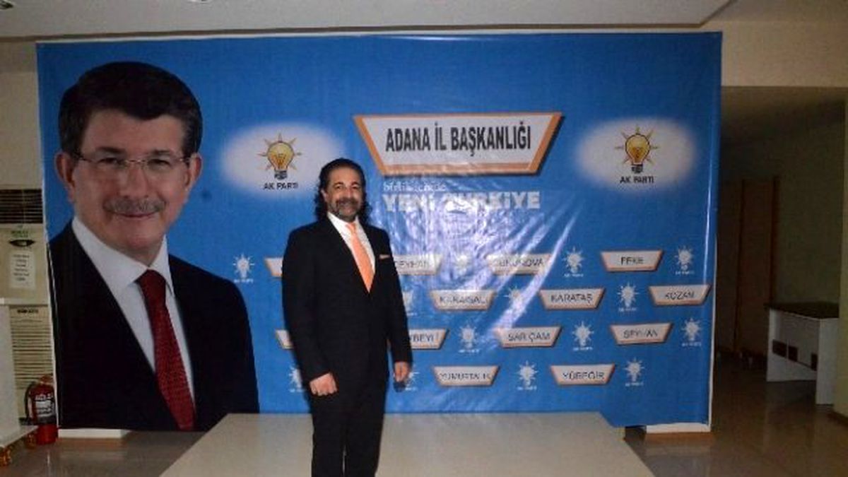 Prof. Dr. Eker AK Parti\'den Aday Adaylığını Açıkladı