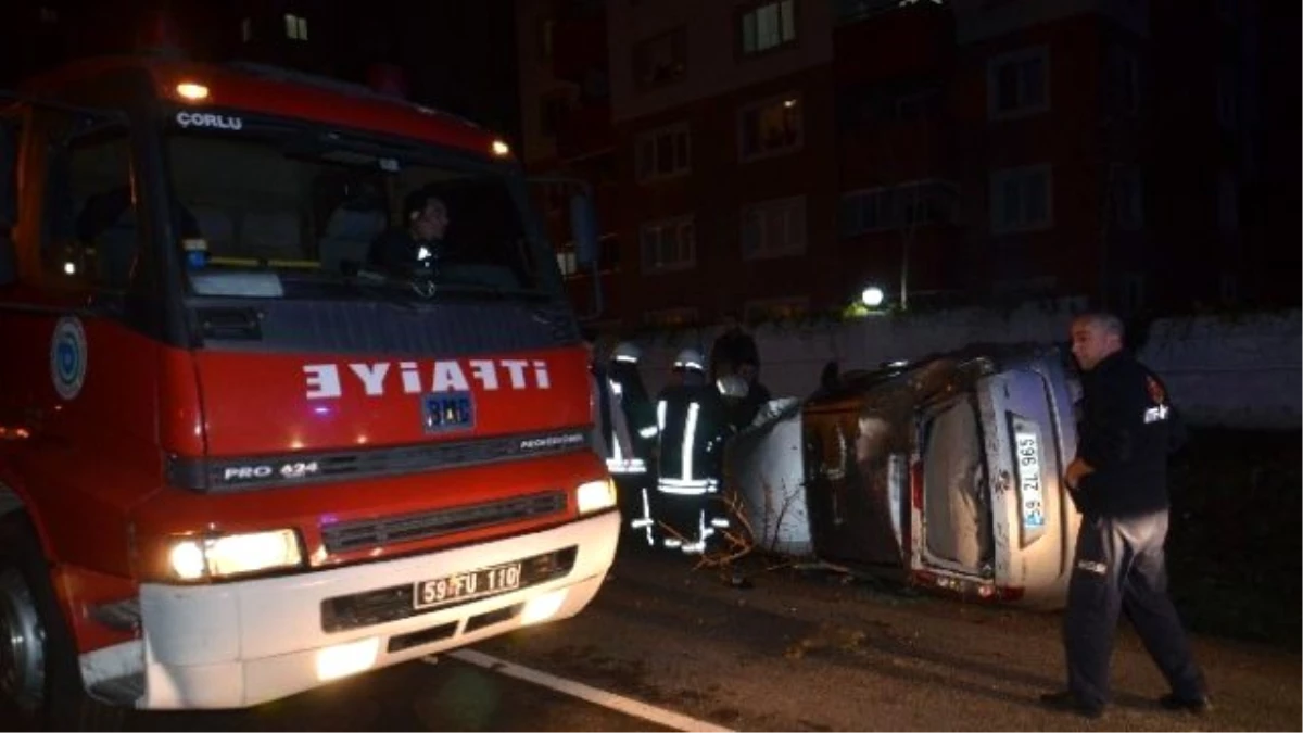 Tekirdağ\'da Trafik Kazası: 3 Yaralı