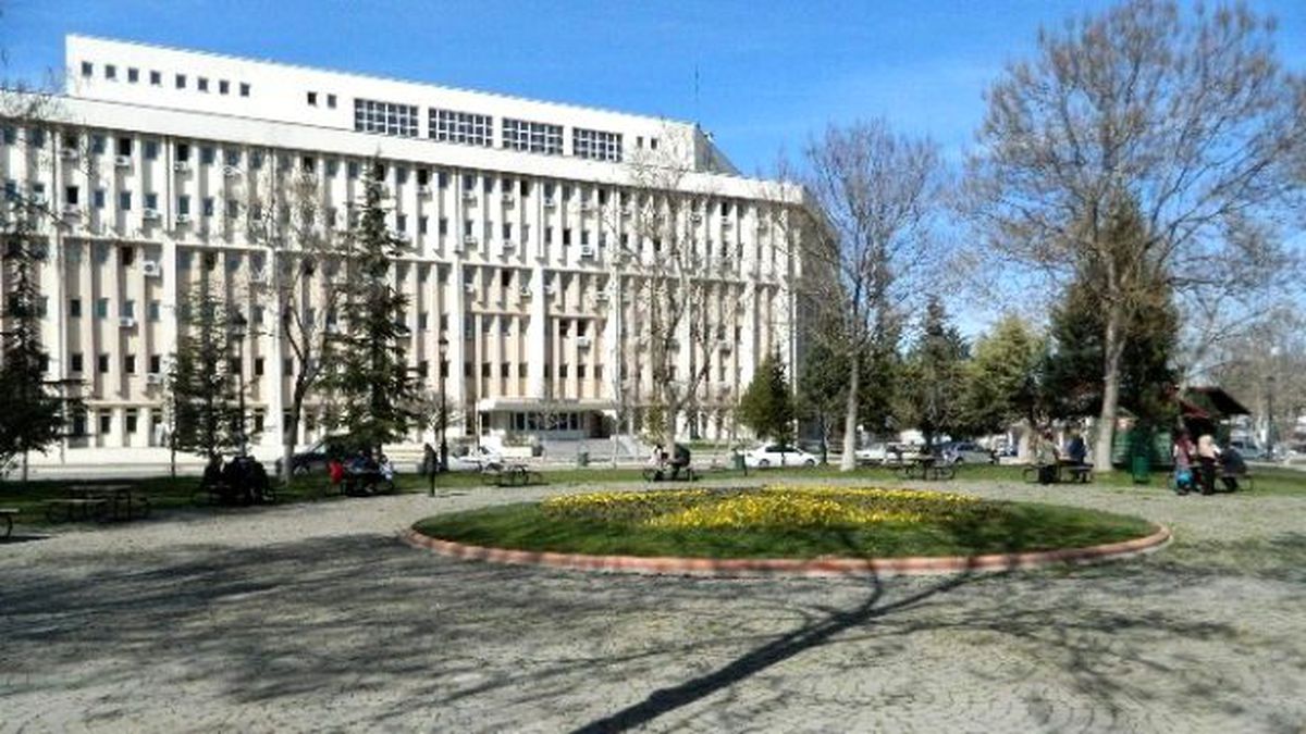 Gaziantepliler Güneşli Havanın Tadını Çıkardı