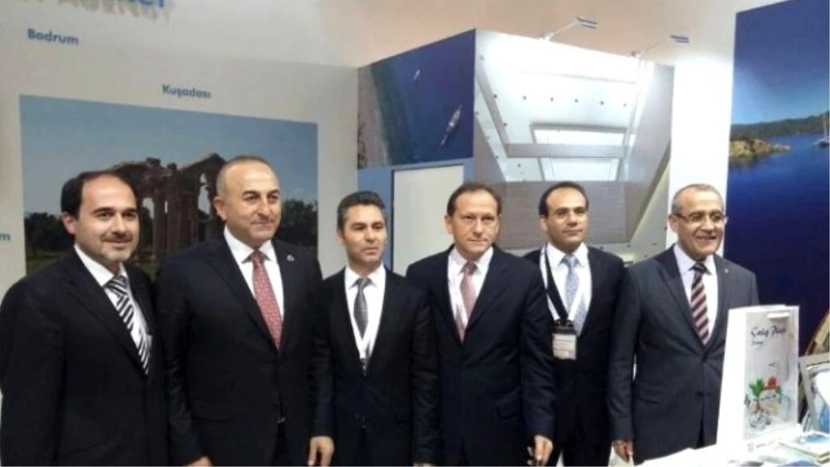 Geka Standını Dışişleri Bakanı Çavuşoğlu Ziyaret Etti