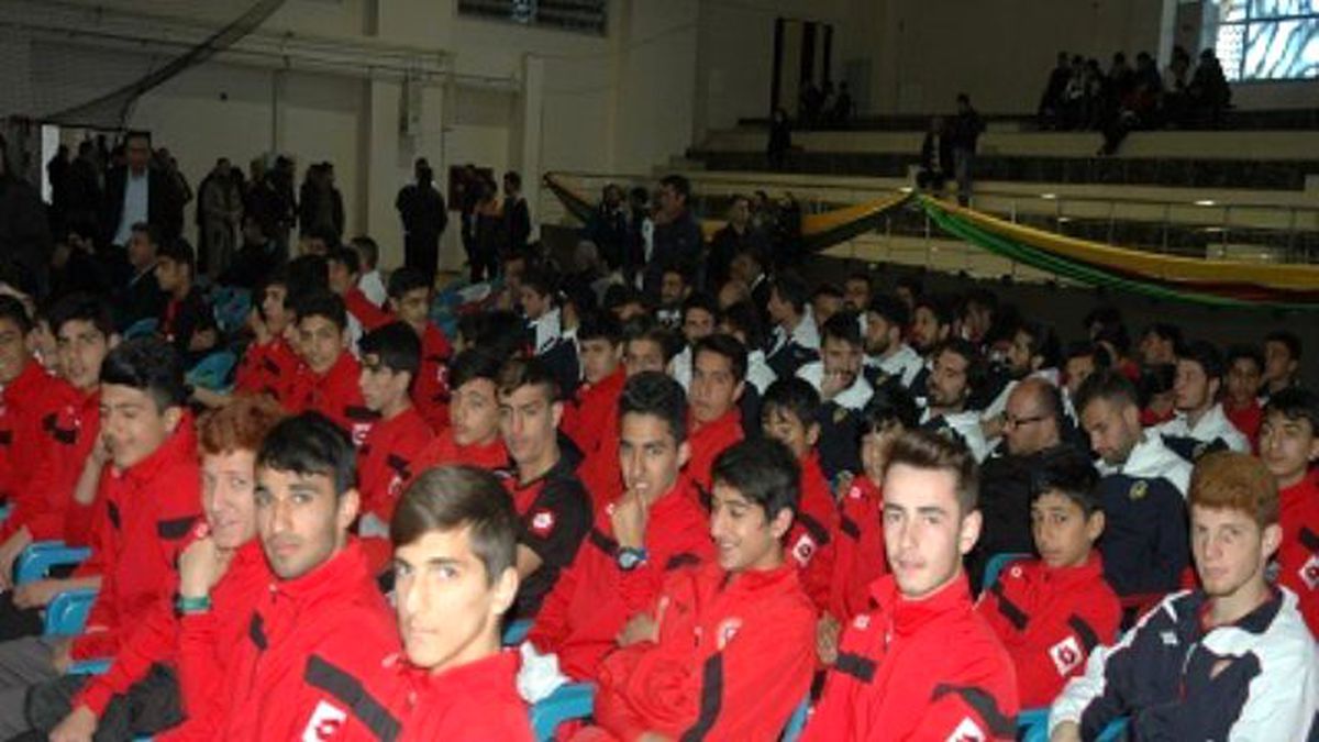 Gençlerde Kongre Heyecanı Yaşadı
