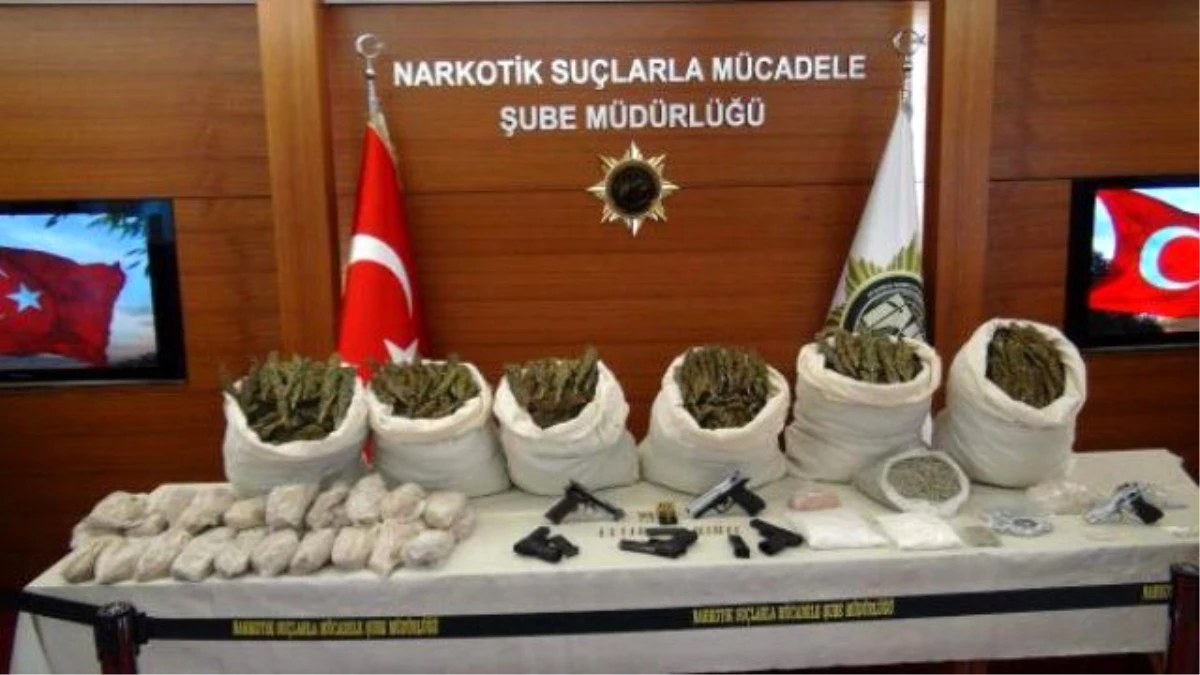 İstanbul\'da Uyuşturucu Operasyonları