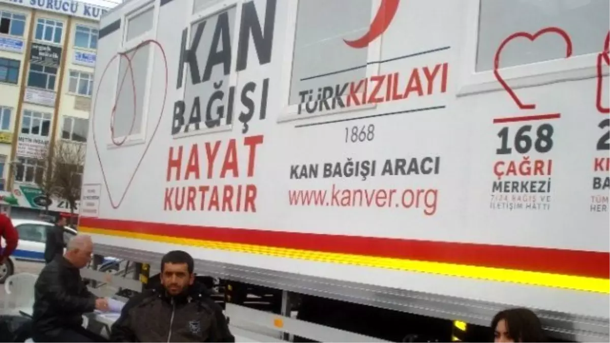 Kızılay Kan Toplama Aracı Aksaray\'da