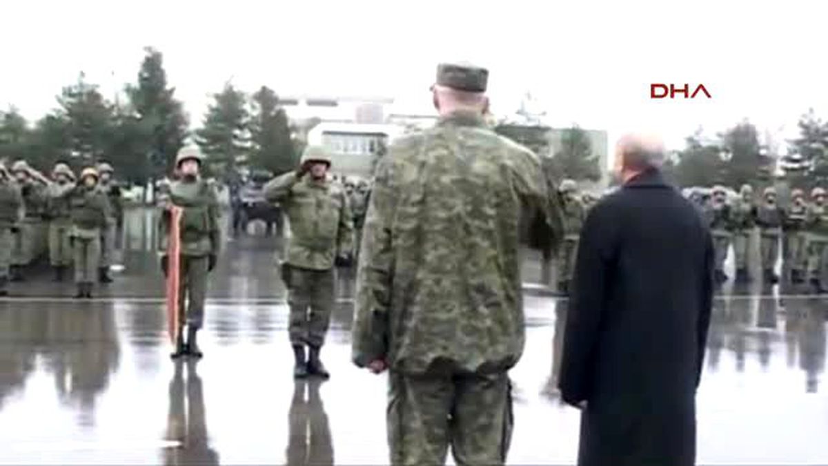 Kosova?da Adem Yaşari Anıldı
