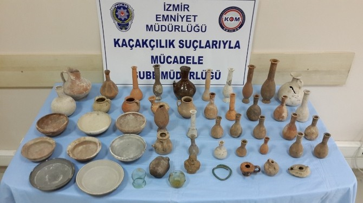 Roma ve Osmanlı Dönemine Ait Tarihi Eserleri Satmak İsterken Yakalandı