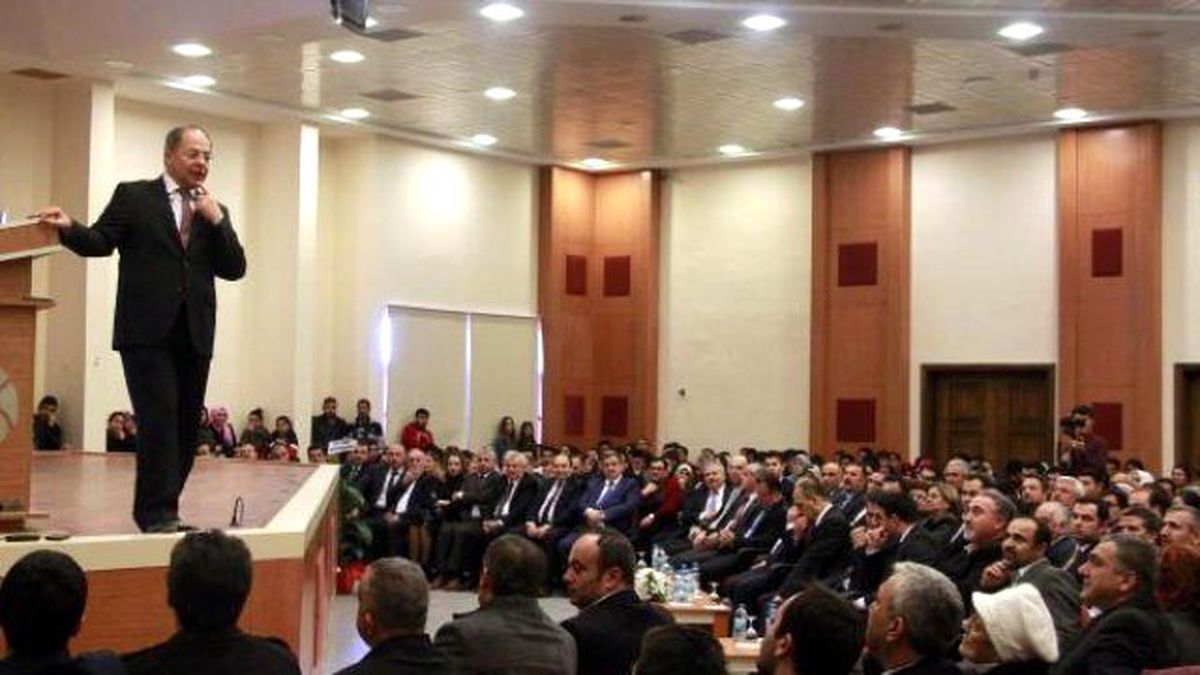 Sağlık Eski Bakanı Akdağ, Üniversitelilere Konferans Verdi
