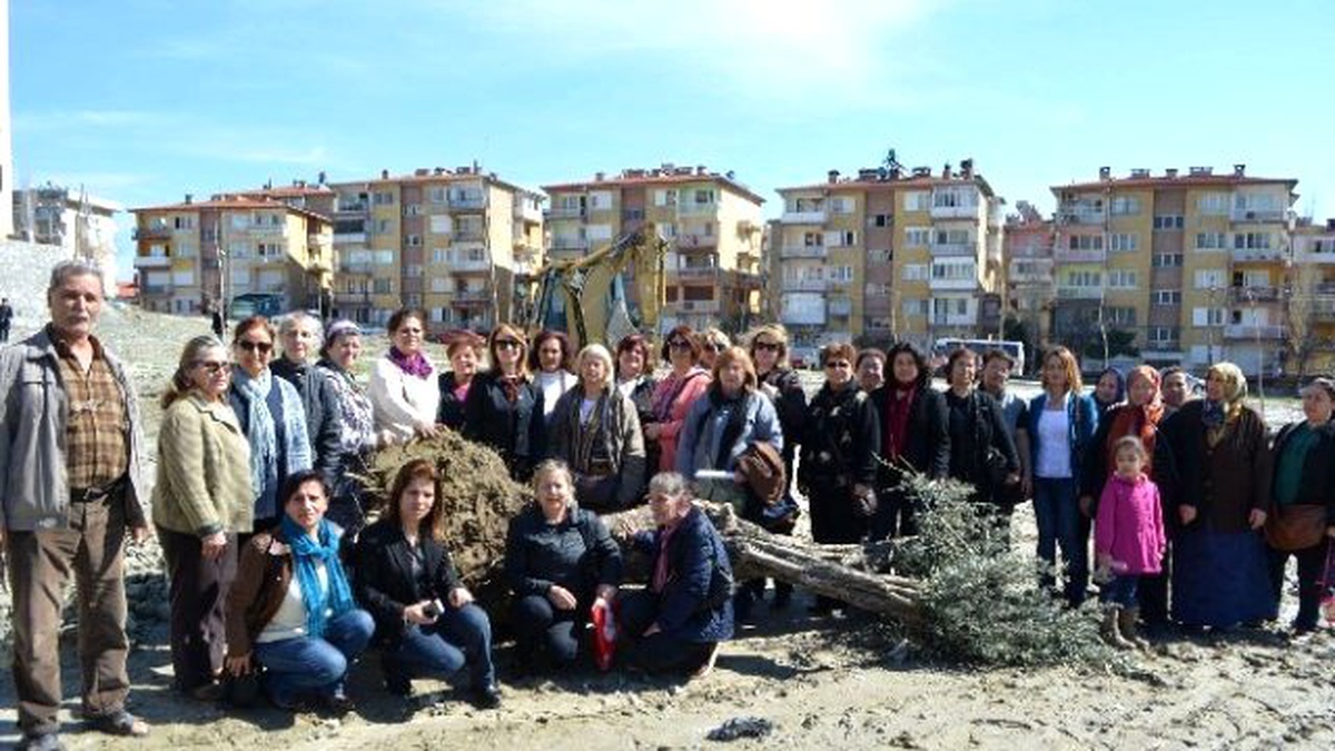 Söke\'de Öldürlen Kadınların Anıları Anıt Parkta Yaşayacak