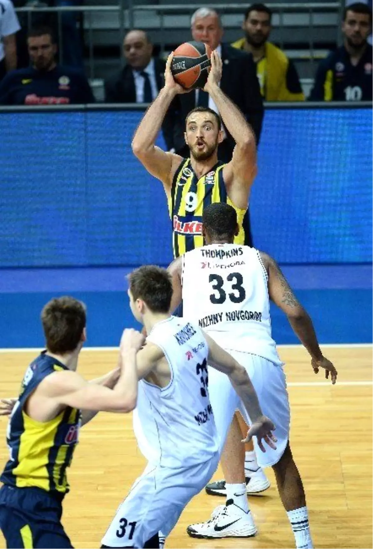 Fenerbahçe Ülker, BC Nizhny Novgorod\'yi 92-79 Yendi