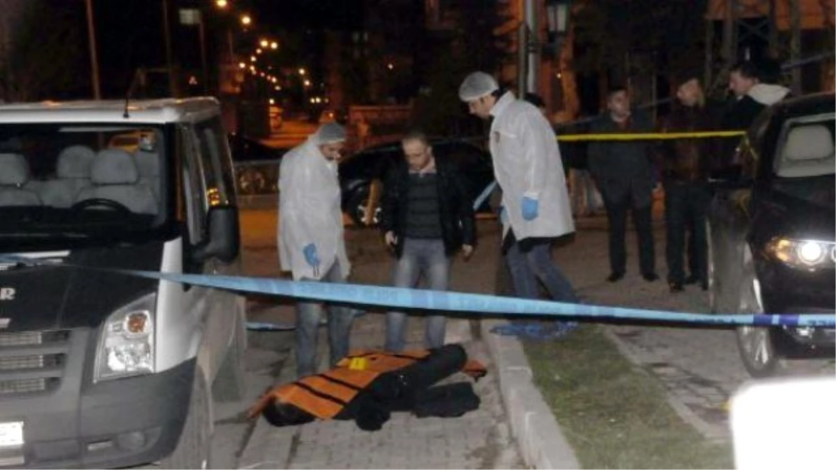 Tokat\'ta Bir Kişi Sokakta Silahlı Saldırıda Öldürüldü