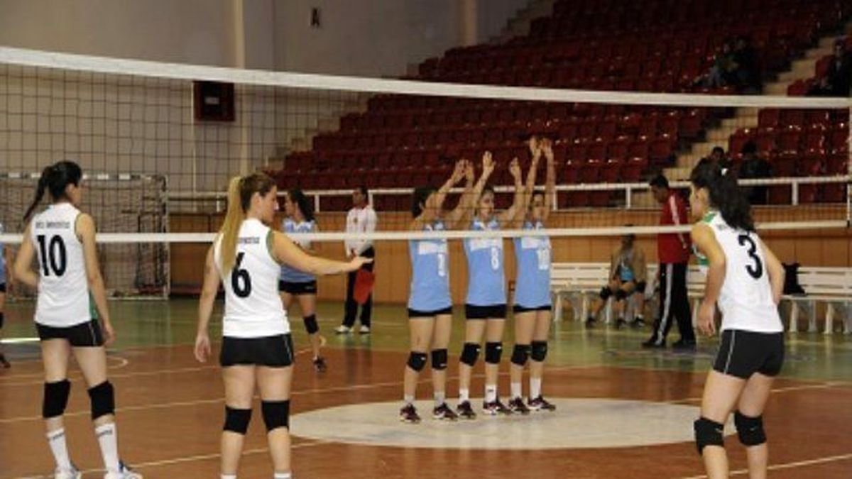 Dicle\'nin Sultanları Ağrı\'dan Zaferle Döndü 