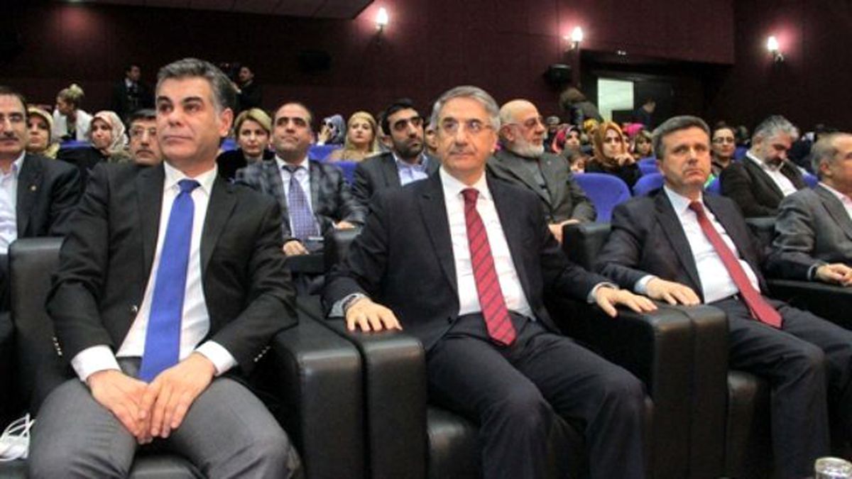 Elazığ\'da Harput Konuşmaları Programı