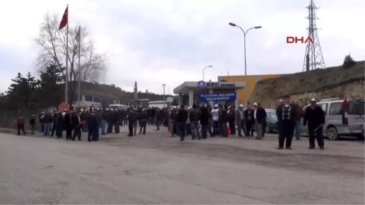 Kastamonu Türk-İş\'ten Grevdeki İşçilere Para Yardımı