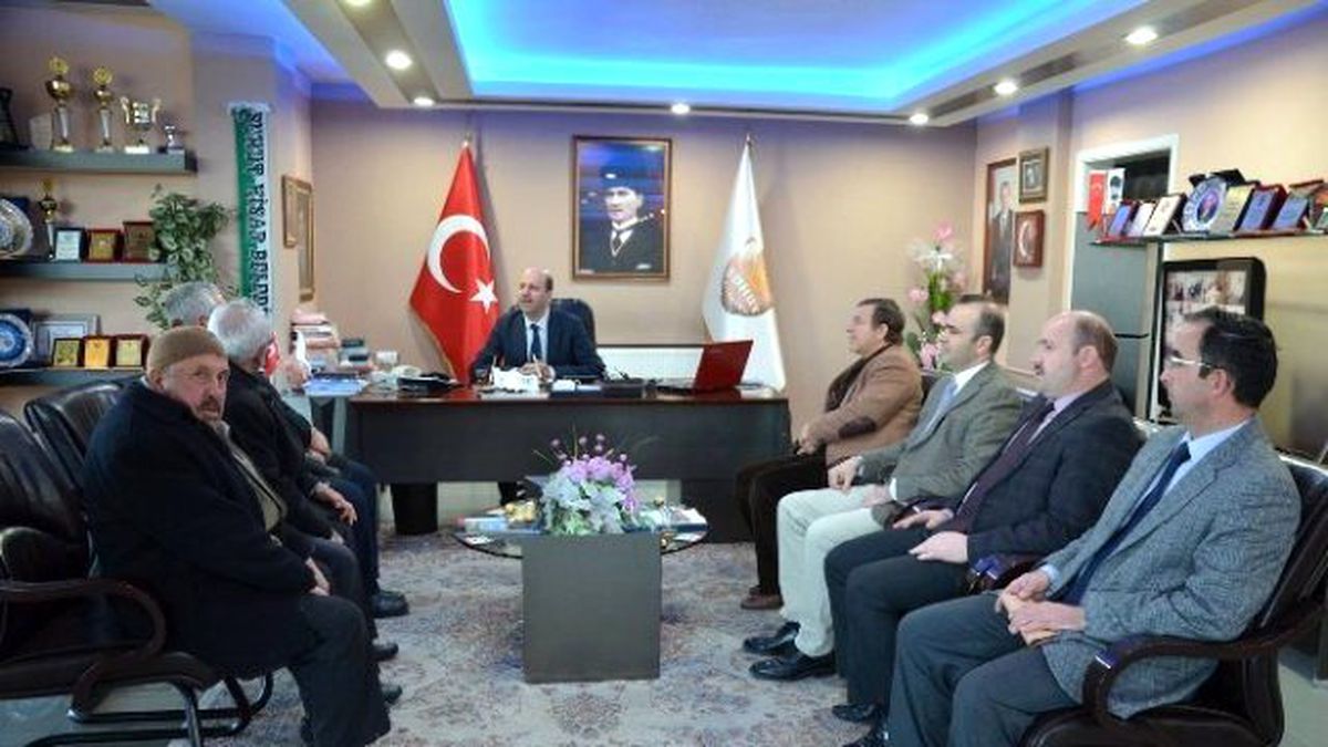 Şuhut Devlet Hastanesi Yöneticilerinden Başkan Bozkurt\'a Ziyaret
