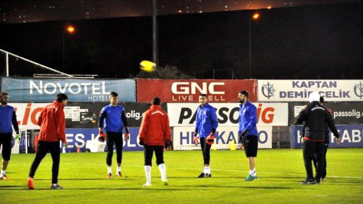 Trabzonspor, Mersin İdmanyurdu Maçına Hazırlanıyor