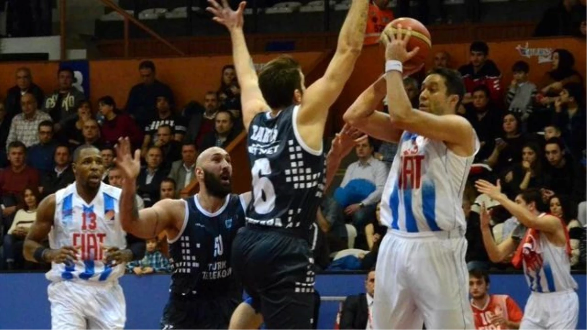 Türkiye Basketbol Ligi: Tofaş: 67-72 Türk Telekom