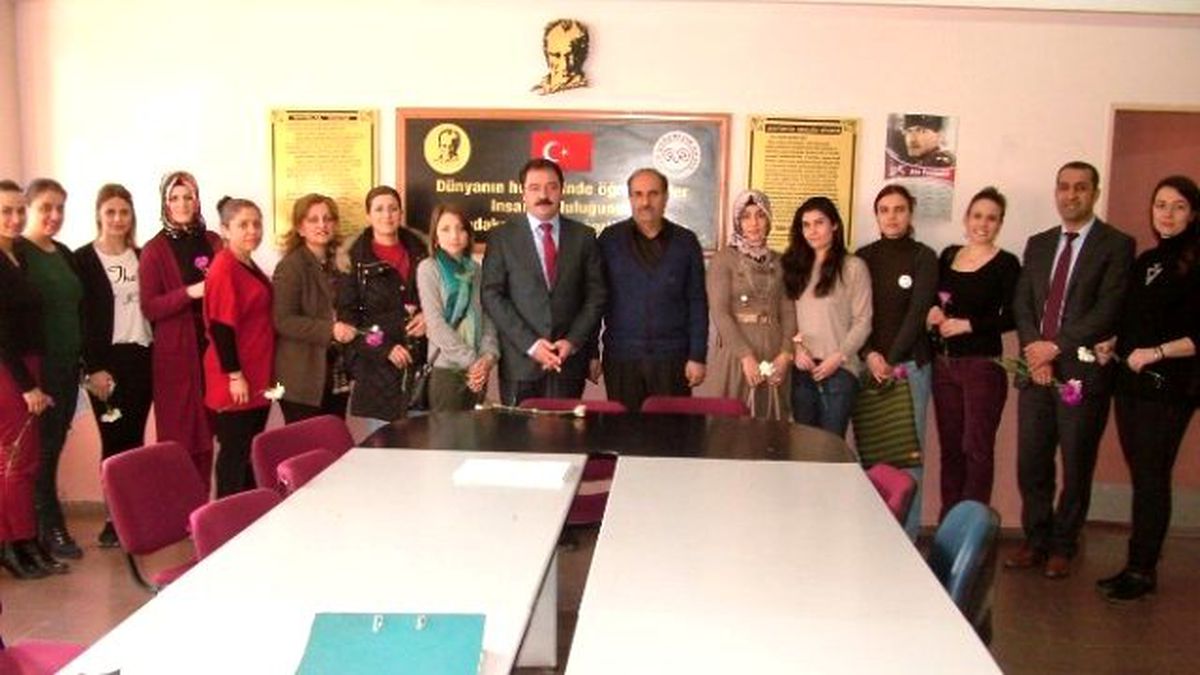 Van\'da 8 Mart Dünya Kadınlar Günü