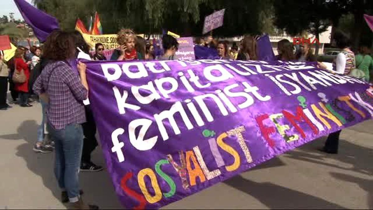 Adana Dbp Eş Genel Başkanı Emine Ayna\'dan Elektrik Tepkisi