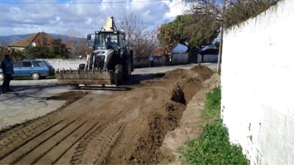 Aski'den Koçarlı'da Yoğun İçme Suyu Mesaisi