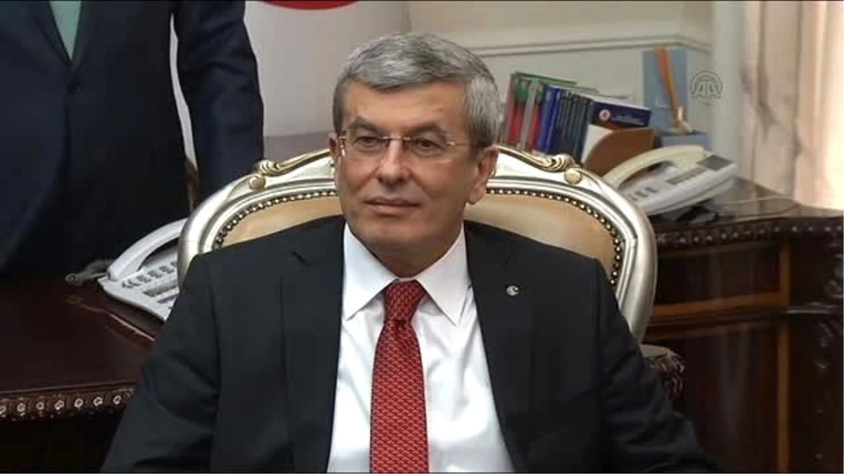 Bozdağ Görevini Kenan İpek\'e Devretti