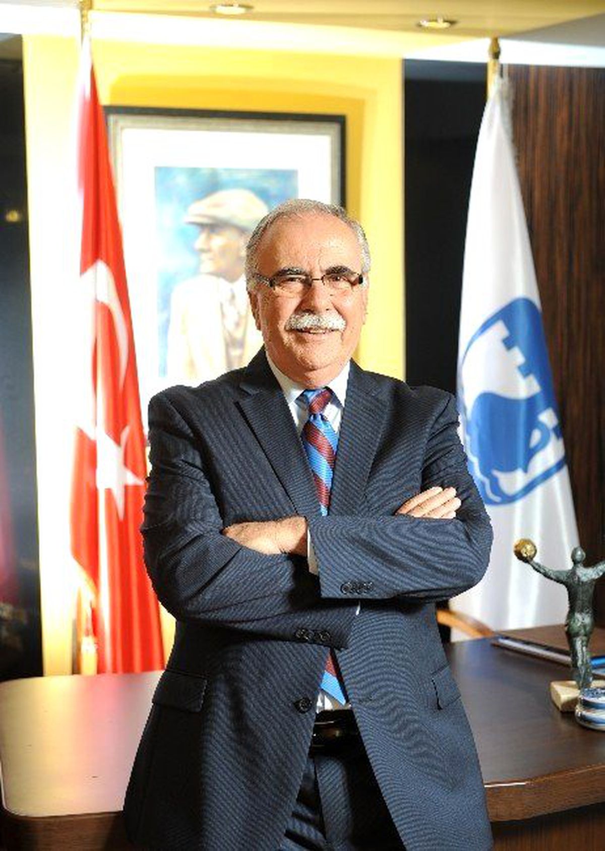 Çanakkale Belediye Başkanı Gökhan\'dan, 8 Mart Dünya Kadınlar Gümü Mesajı