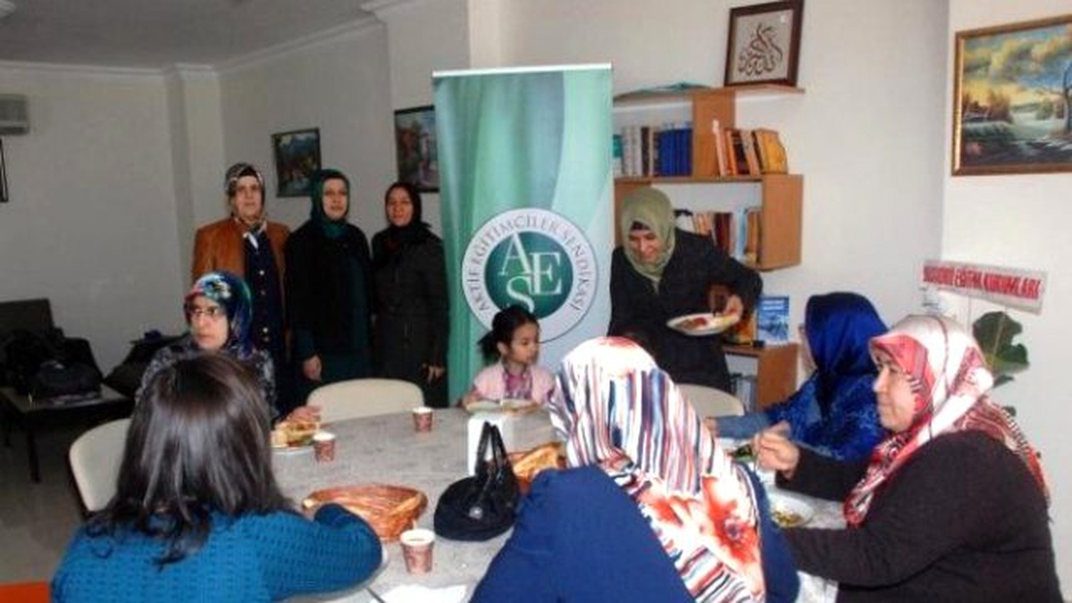 Dünya Kadınlar Günü\'nde Kahvaltıyı Erkekler Hazırladı?