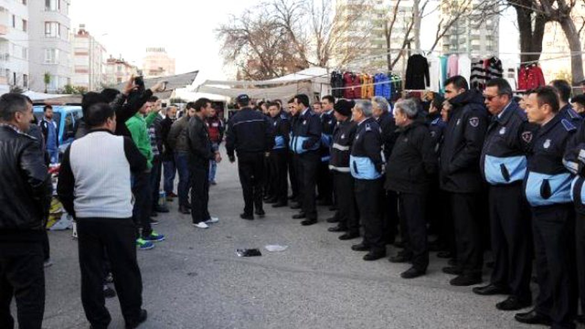Esnaf ile Zabıtanın Yer Kavgası